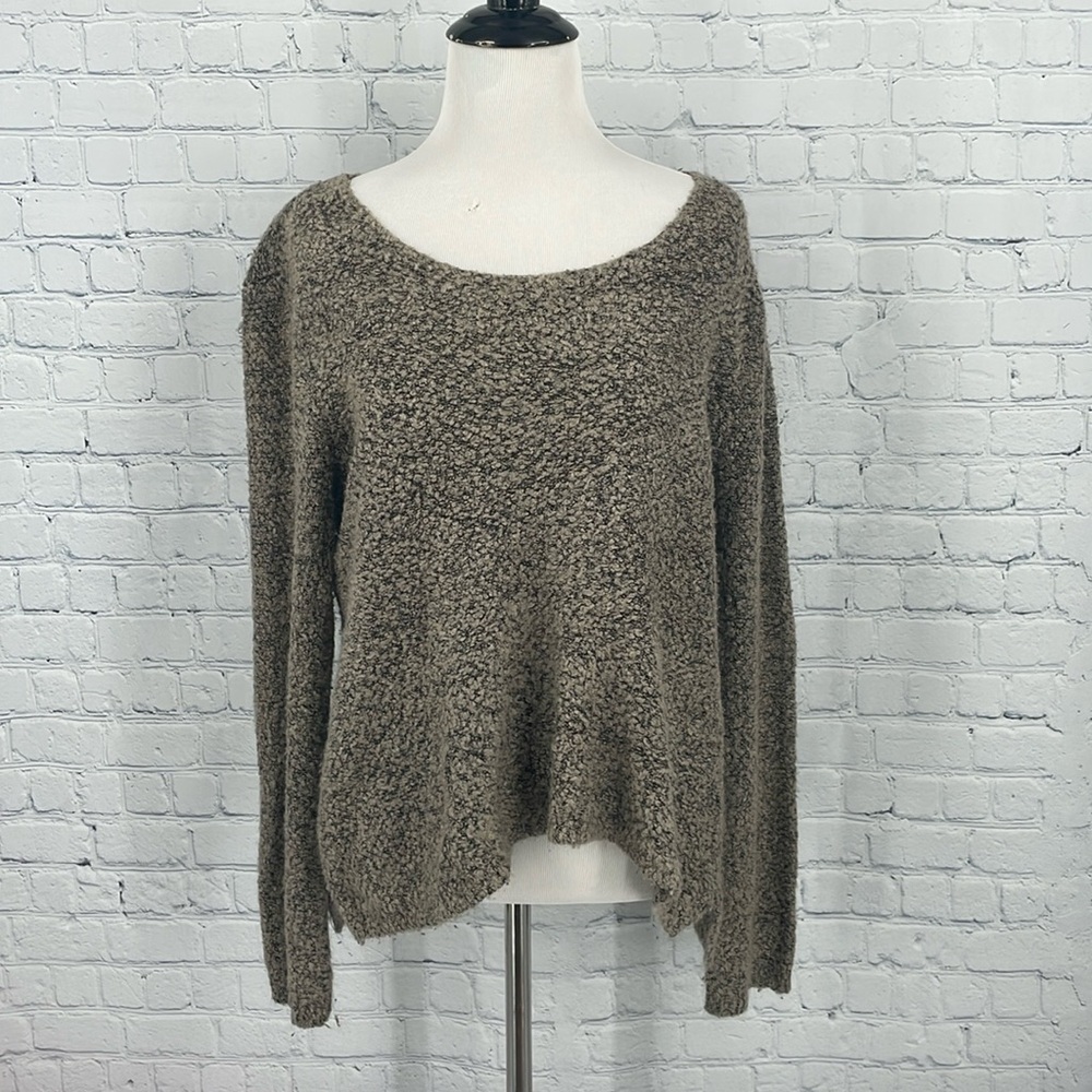 Taupe Brown Long Sleeve size Large Sweater Cute Acrylic Polyester